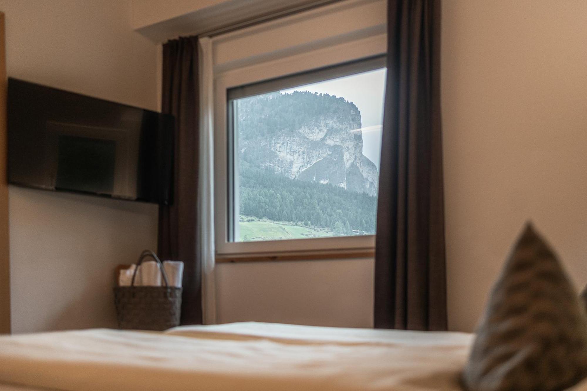 Hotel La Pineta Selva di Val Gardena Room photo